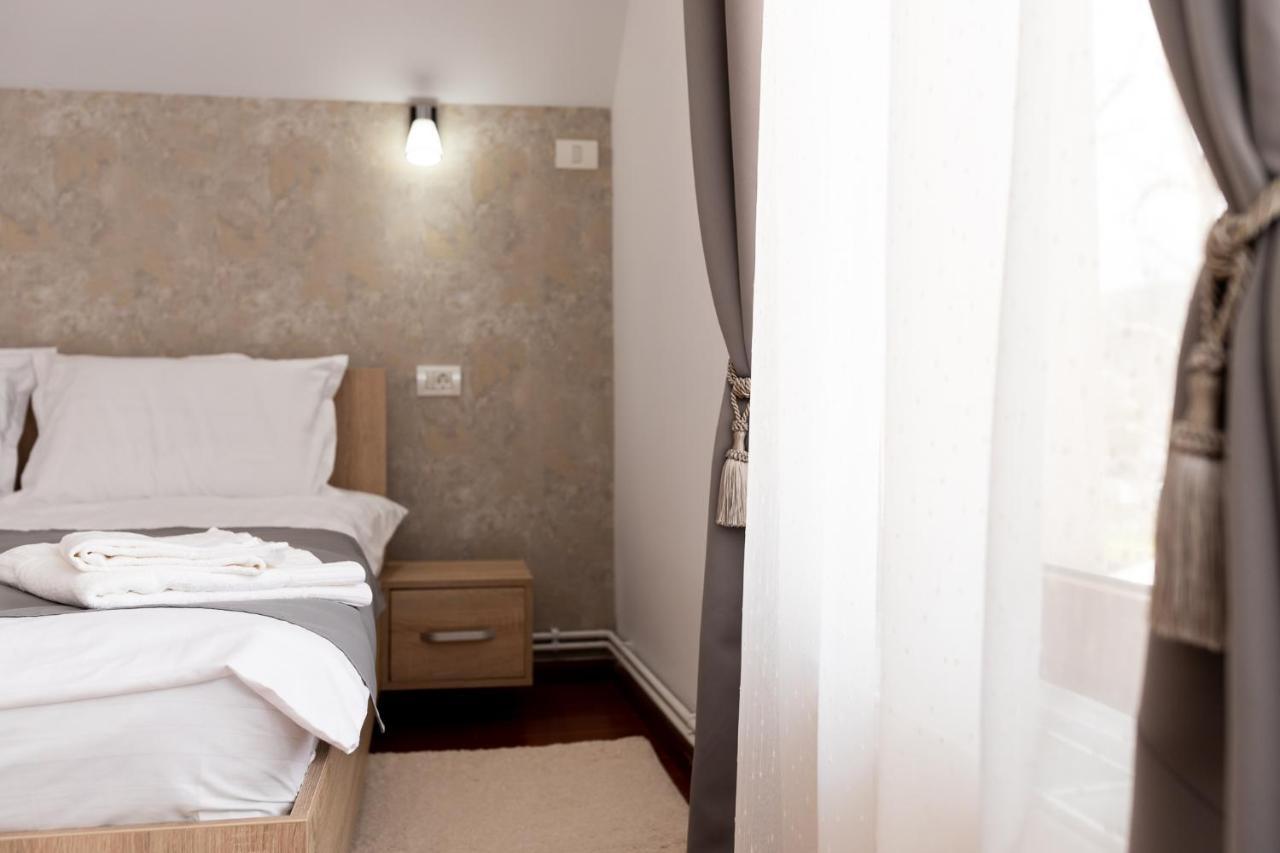 חונדוארה Marconi Guesthouse מראה חיצוני תמונה