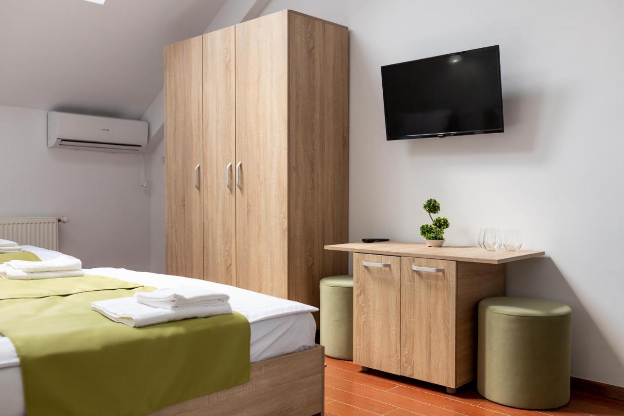 חונדוארה Marconi Guesthouse מראה חיצוני תמונה