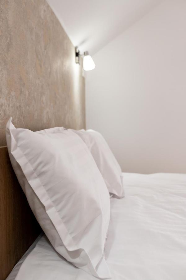 חונדוארה Marconi Guesthouse מראה חיצוני תמונה